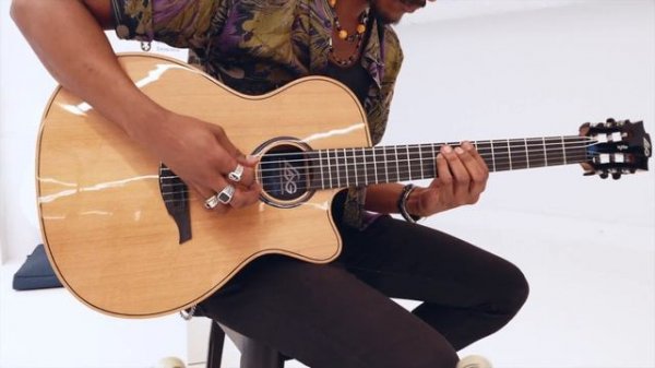 Looper with Lâg HyVibe Tramontane Nylon 15 - Lâg Guitars