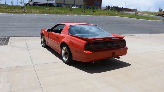 1988 Pontiac Trans Am Firebird GTA смотреть онлайн