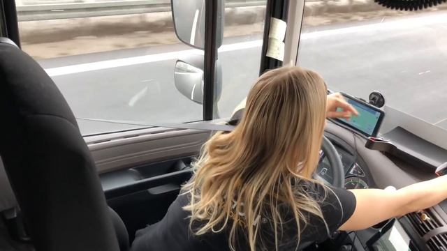 Jazda ciężarówką. DAF CF. Karolina GUGA trucks. Truck Driver смотреть онлайн