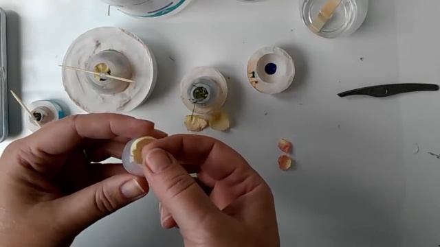 Розы и незабудки с гипсофилами в эпоксидной смоле в силиконовых формах своими руками смотреть онлайн