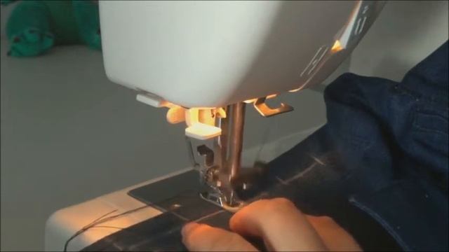 Шью джинсовое платье Бью петли зигзагом смотреть онлайн