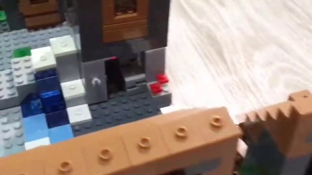 Майнкрафт LEGO MY WORLD БОЛЬШАЯ Деревня смотреть онлайн
