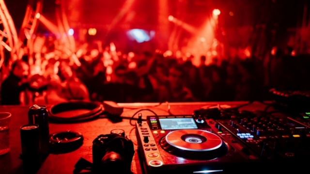 Safri Duo vs. Gigi D'Agostino - I'll Fly W The Bongo Song (DJ Majik Wes Bootlëg) смотреть онлайн