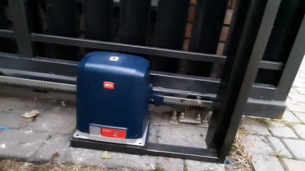 Автоматика для відкатних воріт  BFT DEIMOS  ULTRA BT  A600