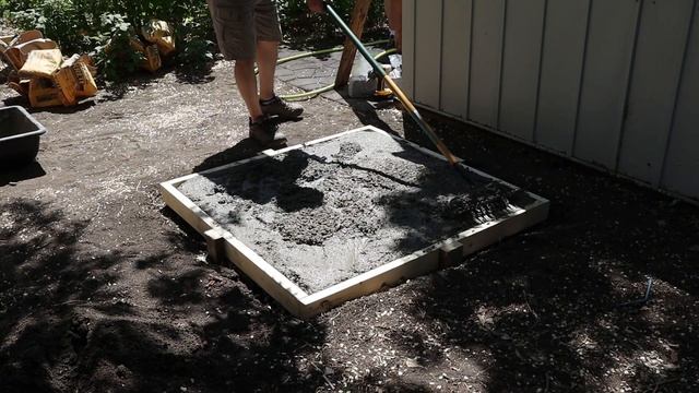 Making a small concrete pad, no fancy tools. ASMR смотреть онлайн