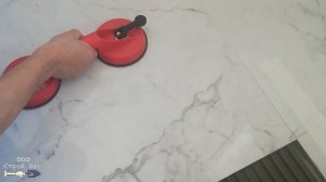 Раздвижная гребёнка для укладки плитки на пол.