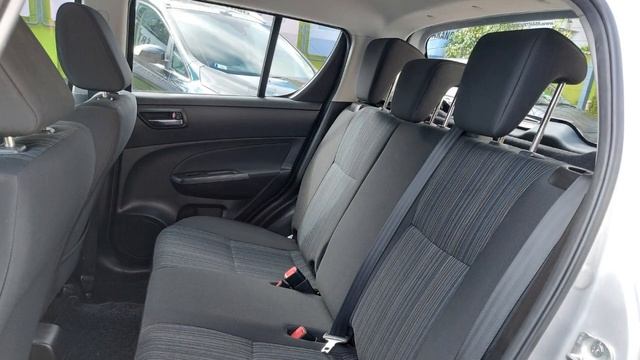 SUZUKI SWIFT 1.2 GLX AAC ESP 70 E.Km + Eredeti Magyar Autó + Full Vez. Sz Könyv + 2X-s GARANCIA !! смотреть онлайн