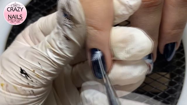 Дизайн с СЕКРЕТОМ/АПГРЕЙД дизайнов. Новогодний маникюр. С Наступающим вам смотреть онлайн