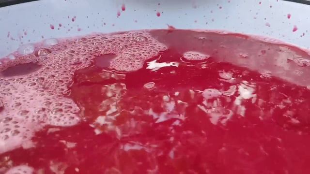 Приготовили ранатовый сок Напиток Азербайджанская Кухня Деревенская Кухня Рецепты смотреть онлайн