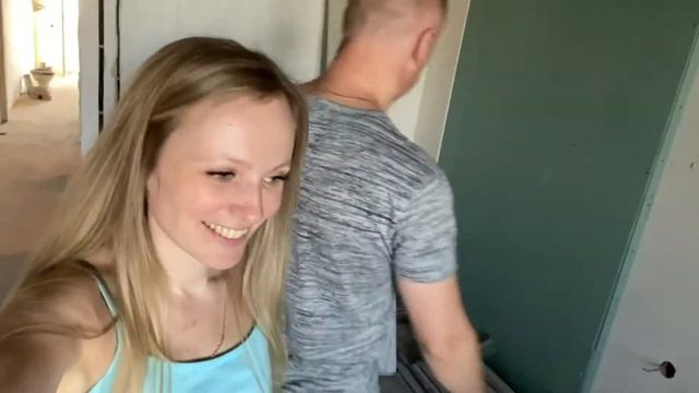 Наш ремонт. Привезли плитку. Выбираем напольное покрытие. смотреть онлайн