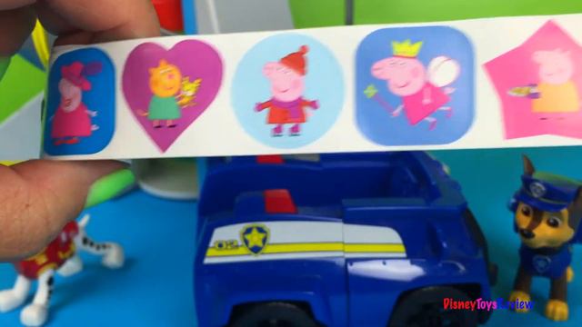 PAW PATROL OPENS SURPRISES WITH PEPPA PIG ANGRY BIRDS KINDER SURPRISE CHOCOLATE EGG & CHUPA CHUPS смотреть онлайн