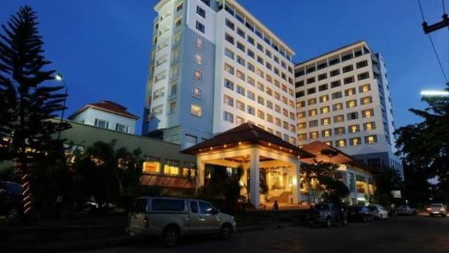Таиланд, Сурат Тхани, Сурат-Тхани - K Park Grand Hotel 3-Star смотреть онлайн