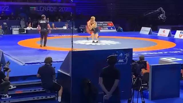 ФИНАЛ: АКЖОЛ МАХМУДОВ - ДҮЙНӨНҮ ДҮНГҮРӨТҮП ЧЕМПИОН БОЛДУ! КУТТУКТАЙБЫЗ КЫРГЫЗ ЭЛИМ! смотреть онлайн