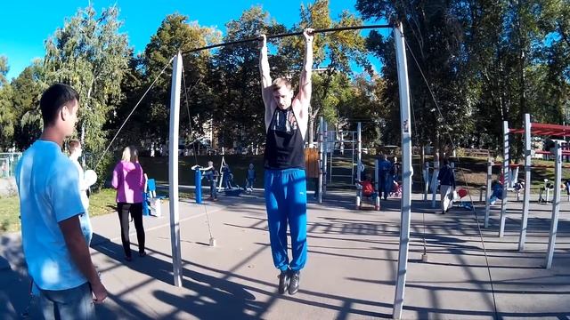 Всемирный день подтягиваний 3 смотреть онлайн