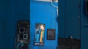 Хонор 30 на новый аккумулятор не работает. Honor 30 does not work on a new battery