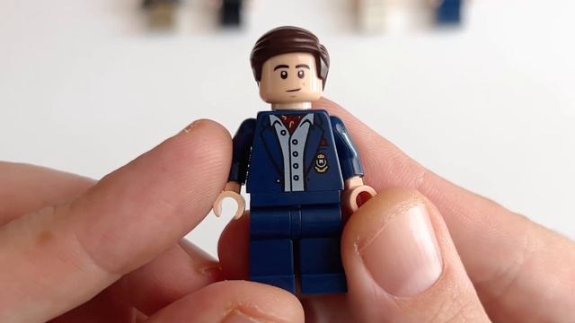 Какие фигурки Брюса Уэйна были в LEGO // Показываю свою коллекцию