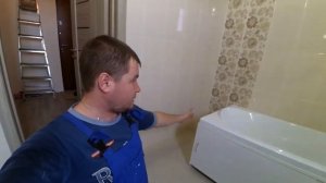 Строим ДОМ...Как и чем заделать стык между ванной и стеной?...Как установить экран на ванну???