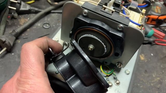 Ремонт компрессора септика, ремонт Hiblow hp-80, hp-60 смотреть онлайн