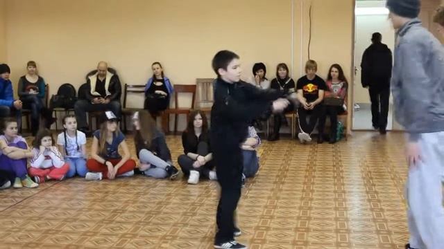 Good Foot Battle (1 круг - 3 баттл) смотреть онлайн
