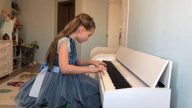 М. Глинка - Полька (Ева Юраш 2020.12.12) смотреть онлайн