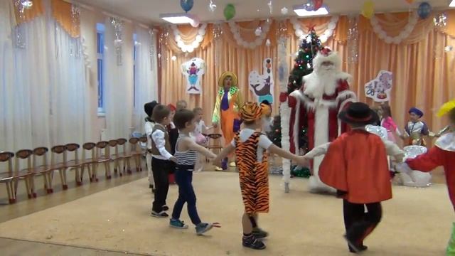 Встречаем Деда Мороза! 13 гр