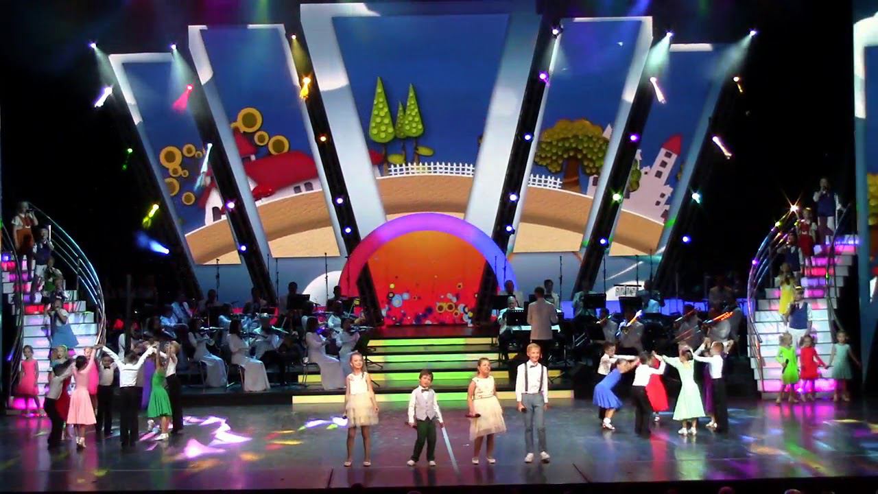 Праздничный концерт "Тюменской области 73" смотреть онлайн