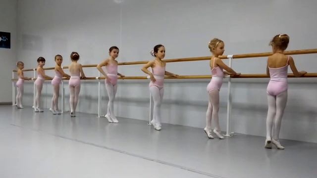 Школа Классического Балета "Ballet School" г Черкассы смотреть онлайн