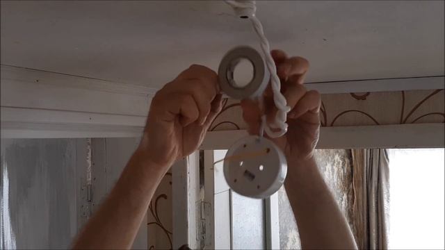 Дневник..Дача Доделываю свет в коридоре.Точечные светильники. смотреть онлайн