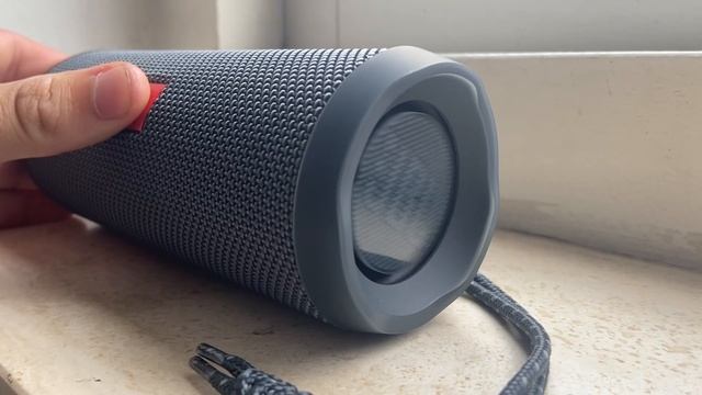 JBL Flip essential 2: UNBOXING & FIRST LOOK | This essential speaker is amazing! смотреть онлайн