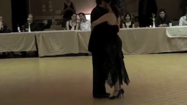 Karen Jaffe and Tomas Howlin- Tigre Viejo смотреть онлайн