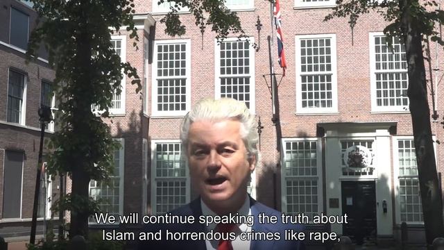 Wilders statement in solidarity with Tommy Robinson in front of British Embassy in The Hague смотреть онлайн