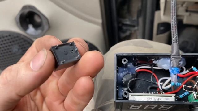 Доработка выносного регулятора напряжения генератора 320А смотреть онлайн