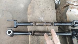 Делаем сход развал задней оси на рено каптюр или дастер.