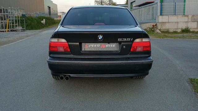 Bmw 535i V8 - Exhaust Sound