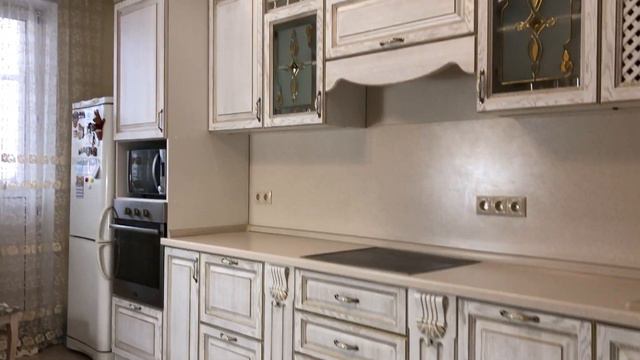 Обзор кухни из массива дуба смотреть онлайн