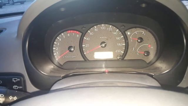 Odpalanie Hyundai Accent 1.5. Benzyna 2003 4K Ultra HD смотреть онлайн