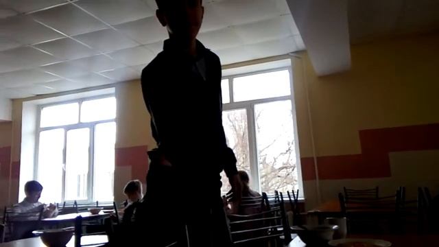 Пожилое нападение морской свиньи на скрытую камеру (mp4) смотреть онлайн
