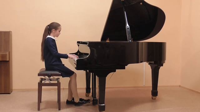 Куваева Александра - Э. Григ "Поэтическая картинка" ми минор смотреть онлайн