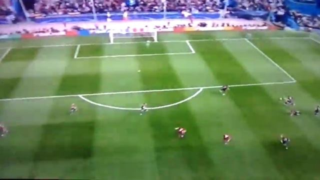 Ателетико-Бавария гол Сауля\27.04.2016