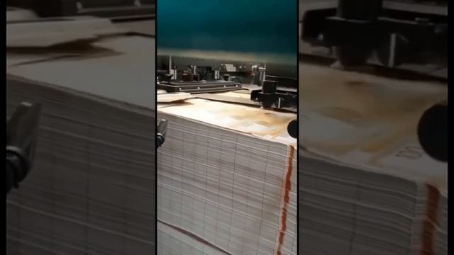 100 рублей 2022 года. Новая банкнота 100 рублей 2022 года смотреть онлайн