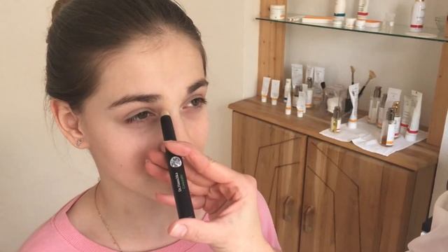 Подростковый макияж от визажиста Dr.Hauschka Марины Лисеенковой смотреть онлайн