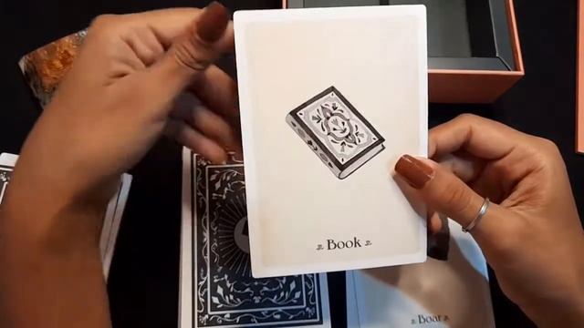 Literary Witches Oracle Deck ? || Unboxing and Flip Through || I LOVE THE ART! ? || Tarot & Oracle смотреть онлайн