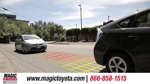 Pre-Collision System - Toyota Technology Feature | Magic Toyota in Edmonds, WA смотреть онлайн