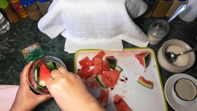 Как сохранить АРБУЗ на зиму! Самый вкусный консервированный арбуз! смотреть онлайн