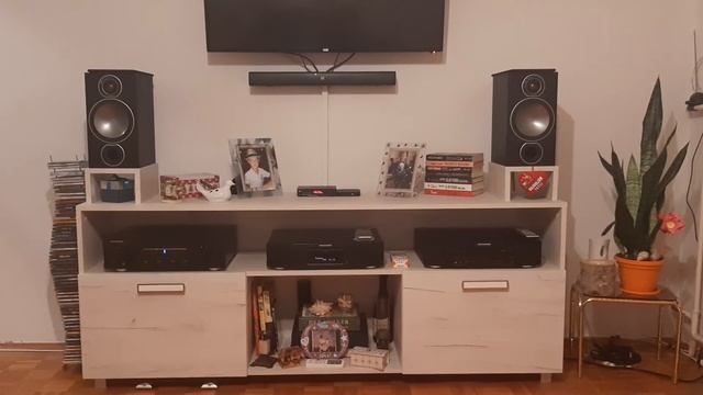 Marantz PM7001 + Marantz Cd5005 + Monitor Audio Bronze2