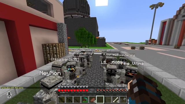 100 Players Simulate WAR in Minecraft... смотреть онлайн