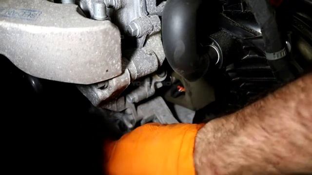 2015-2020 Kia Optima Tensioner Pulley Replacement смотреть онлайн