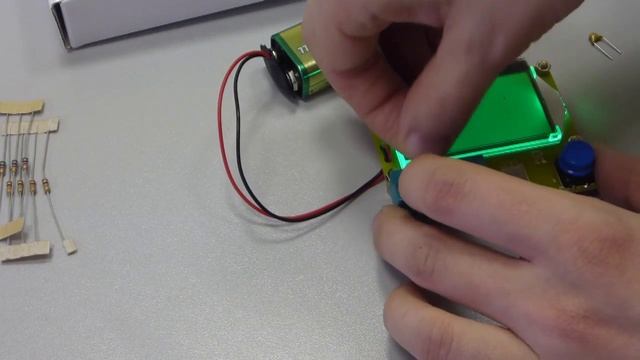 Азбука электронщика - Основы схемотехники смотреть онлайн