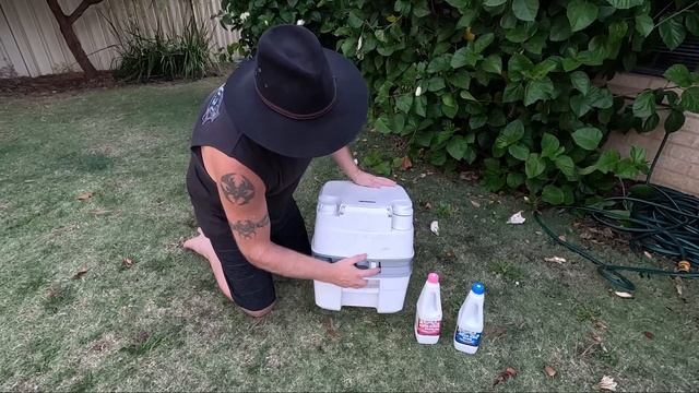 THETFORD PORTA POTTI PORTABLE CAMPING TOILET HONEST THOUGHTS AFTER A BIG LAP OF AUSTRALIA & REVIEW