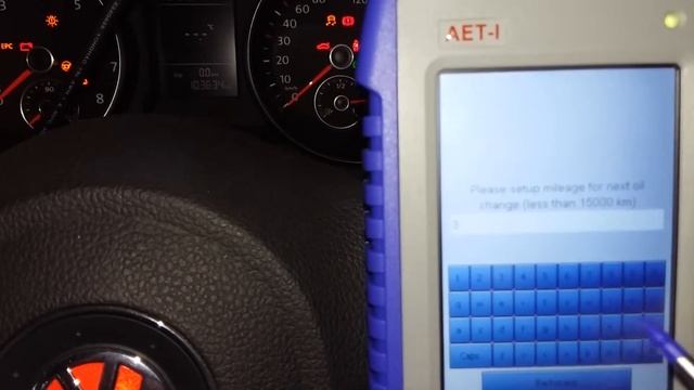 Reset Service Light on VW Golf смотреть онлайн